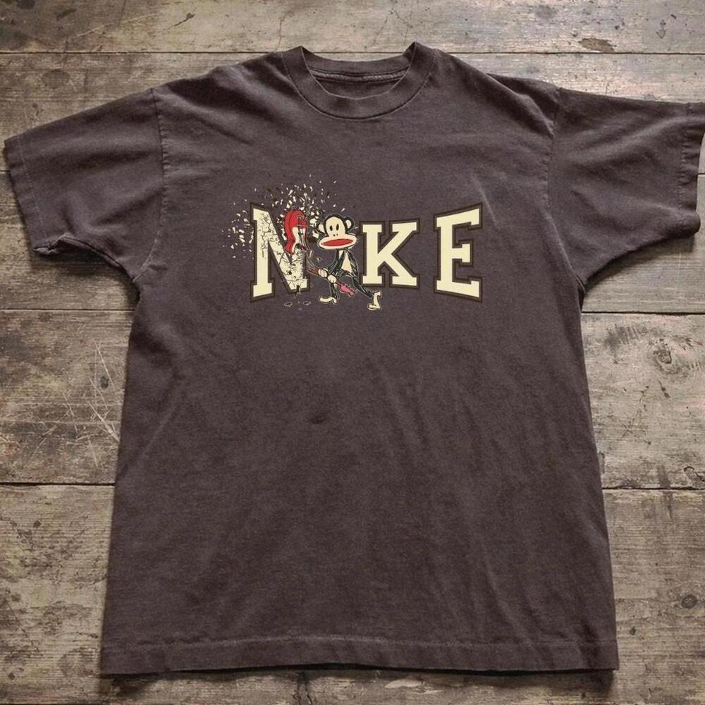 Monkey T Shirt - Classic Style .